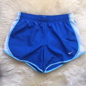 Women’s Nike Dri-Fit Shorts//READ DESCRIPTION!!!